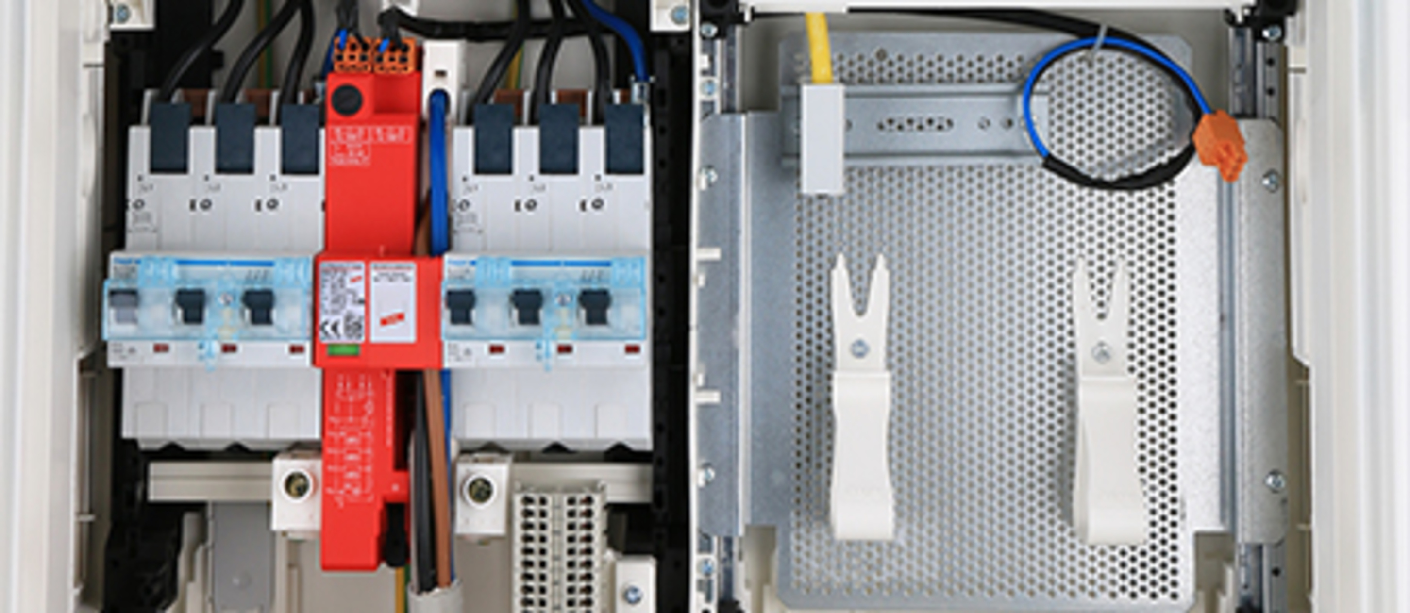 Hausanschluss, Zähler und Unterverteiler bei SJ-Elektrotechnik in Miesbach